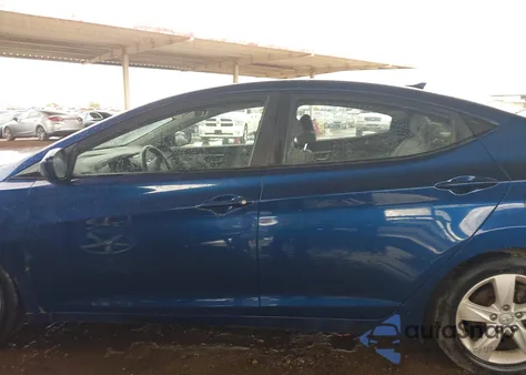 2016 Hyundai Elantra Se из США, поврежденный, VIN 5NPDH4AE2GH687085
